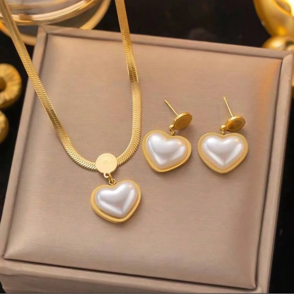 3pcs/Set Gold-Tone Stainless Steel Jewelry Set Including Flat Chain Heart - Picture 1 of 5